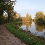 Aux 10 Ponts - Aux Abords Du Fleuve La Somme - La à 30 Min - La Nuit Pour 6 Voyageurs Hébergement de vacances