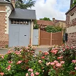 Holiday home Aux 10 Ponts Maison Spacieuse Et Conviviale Au Bord De La Somme La A 30 Min 6 Personnes