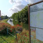 Aux 10 Ponts Maison Spacieuse Et Conviviale Au Bord De La Somme La A 30 Min 6 Personnes Holiday home *