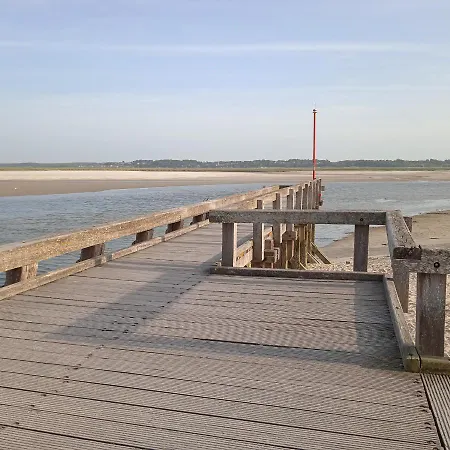 Aux 10 Ponts Maison Spacieuse Et Conviviale Au Bord De La Somme La A 30 Min 6 Personnes Dom wakacyjny Pont-Rémy