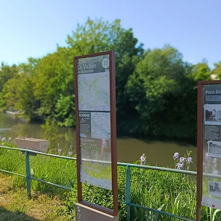 Aux 10 Ponts Maison Spacieuse Et Conviviale Au Bord De La Somme La A 30 Min 6 Personnes Dom wakacyjny *