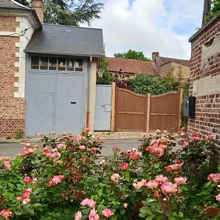 Dom wakacyjny Aux 10 Ponts Maison Spacieuse Et Conviviale Au Bord De La Somme La A 30 Min 6 Personnes