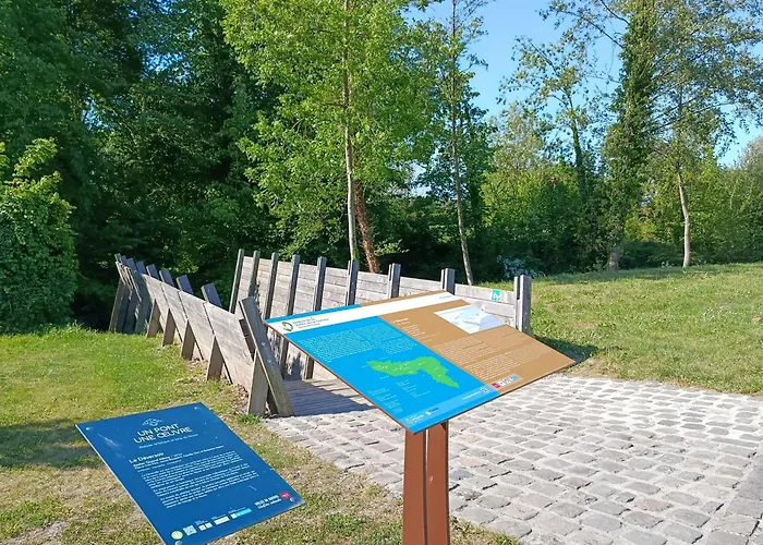Aux 10 Ponts Maison Spacieuse Et Conviviale Au Bord De La Somme La A 30 Min 6 Personnes *