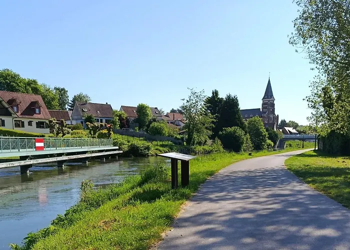 Aux 10 Ponts Maison Spacieuse Et Conviviale Au Bord De La Somme La A 30 Min 6 Personnes Pont-Remy