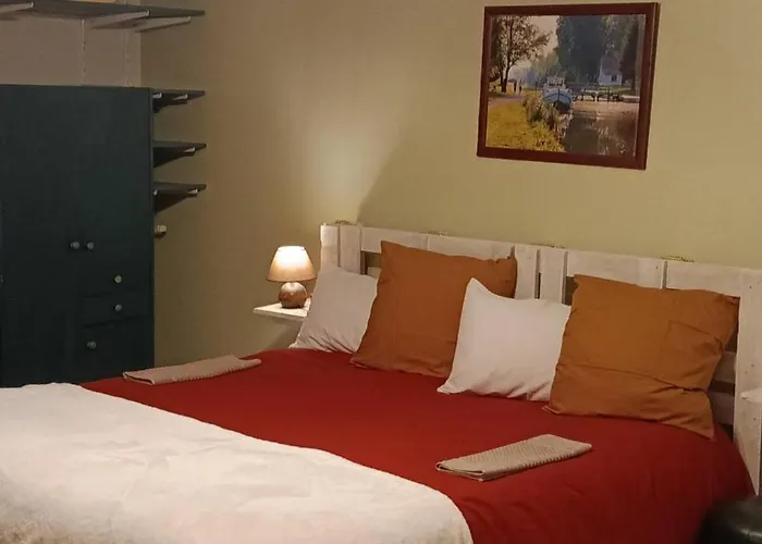 Aux 10 Ponts Maison Spacieuse Et Conviviale Au Bord De La Somme La A 30 Min 6 Personnes Pont-Remy